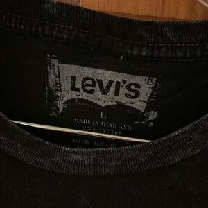 Levi's Black T-Shirt